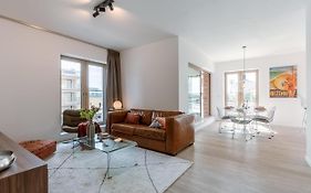 Huswell - Beautifully Decorated Apartment With Sunny Terrace